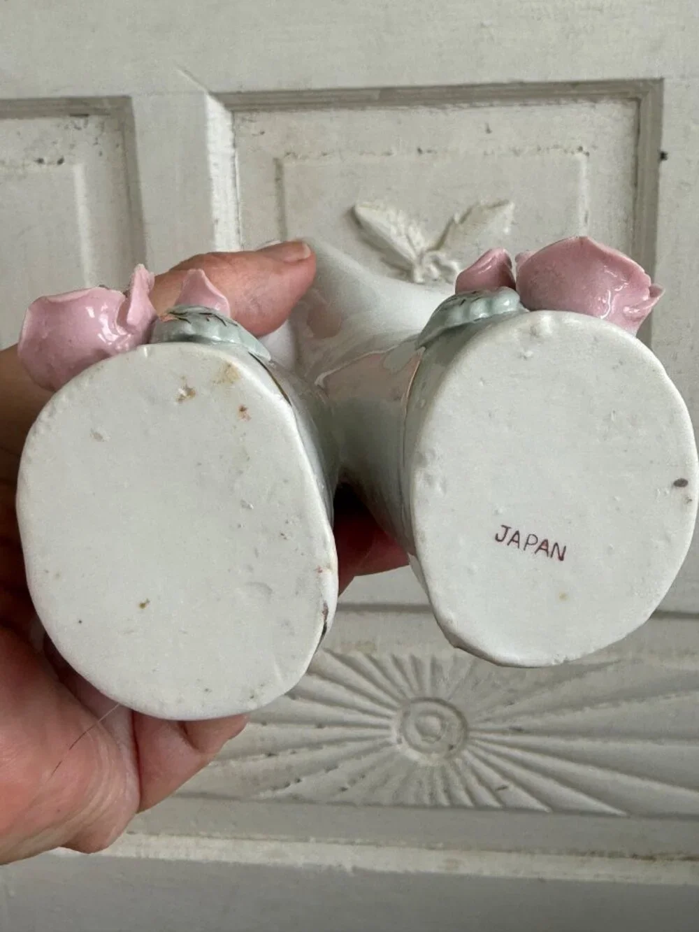 Vintage 50's Lefton Porcelain Cupping Hands Vase Pink Roses Cottage Chic